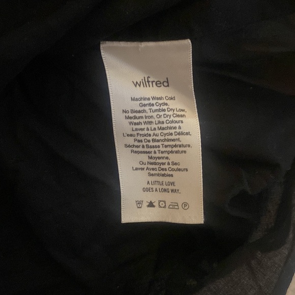 Aritzia Wilfred dress- - clearance sale - Picture 3 of 4